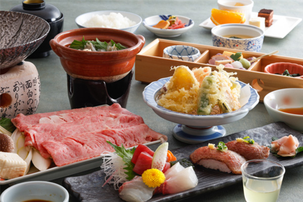 日本料理　緑亭