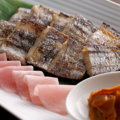 焼き物盛り合わせ（太刀魚幽庵焼き）