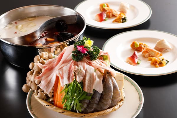 冬の熱々中国火鍋