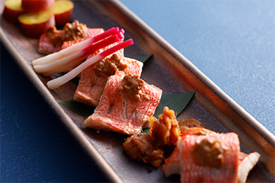 焼物盛り合わせ（金目鯛味噌焼、丸十レモン煮、矢生姜）