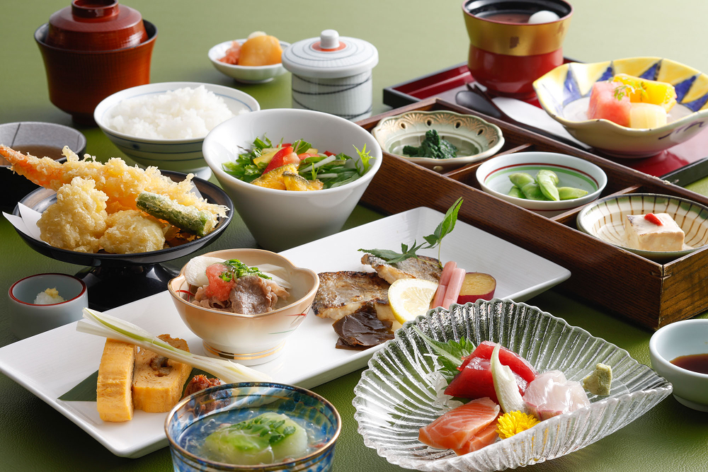 月替り御膳　～遠花火の宴～
