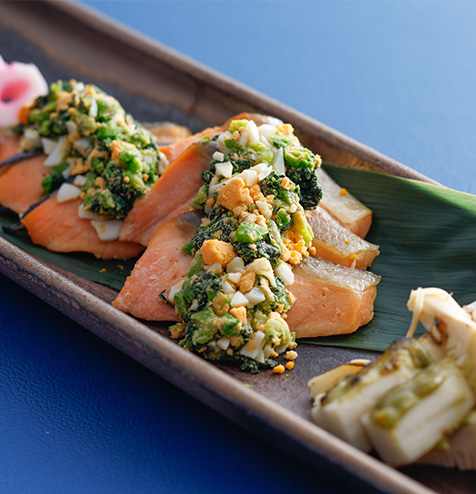 焼き物盛り合わせ（鮭菜種焼、筍木の芽味噌、花蓮根）