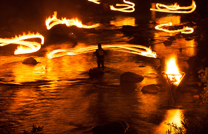 Maze-river Hiburi-ryo(Traditional fire fishing)