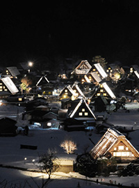 世界遺産白川郷雪のライトアップ